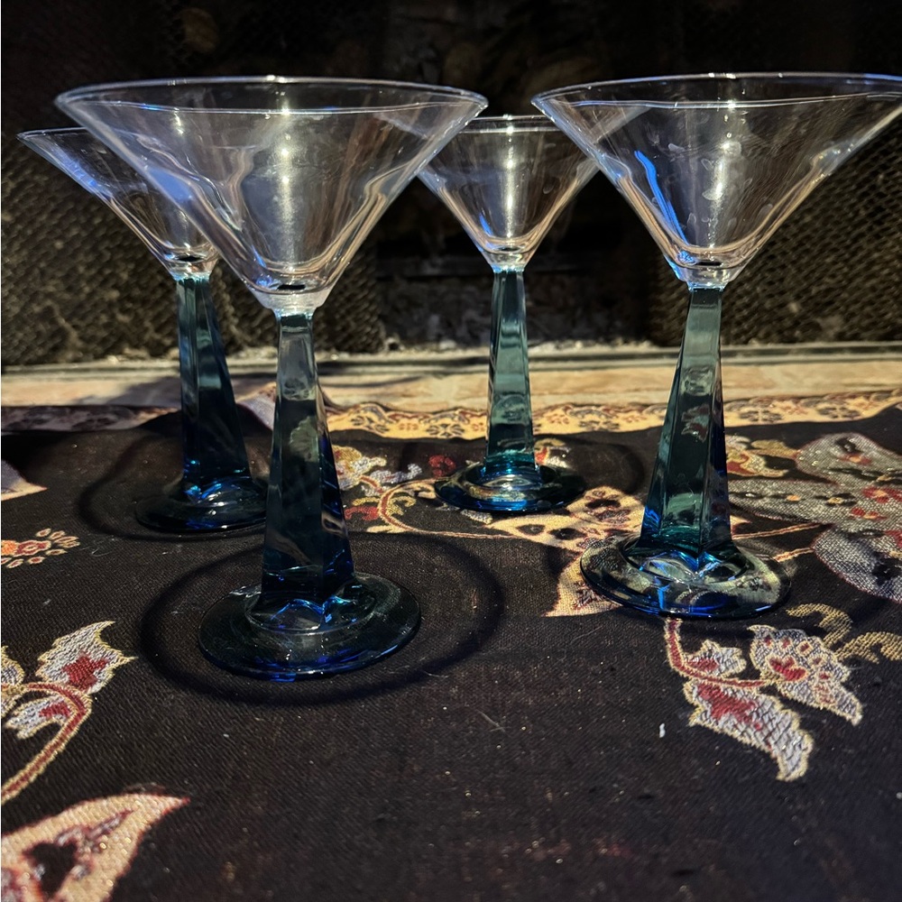 COPY - Bombay Sapphire Mariner Martini Glasses, Twisted Blue Stem Glass